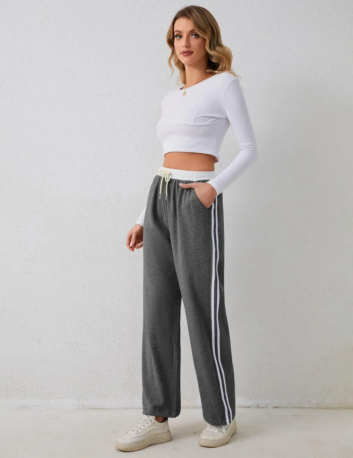 Women's Casual Joggers Sweatpants Baggy Wide Straight Leg Loose Elastic Waist Drawstring Pants with Pockets